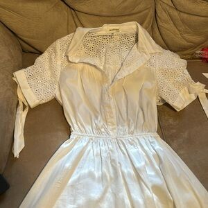 New white eyelet accent dress size small nwt